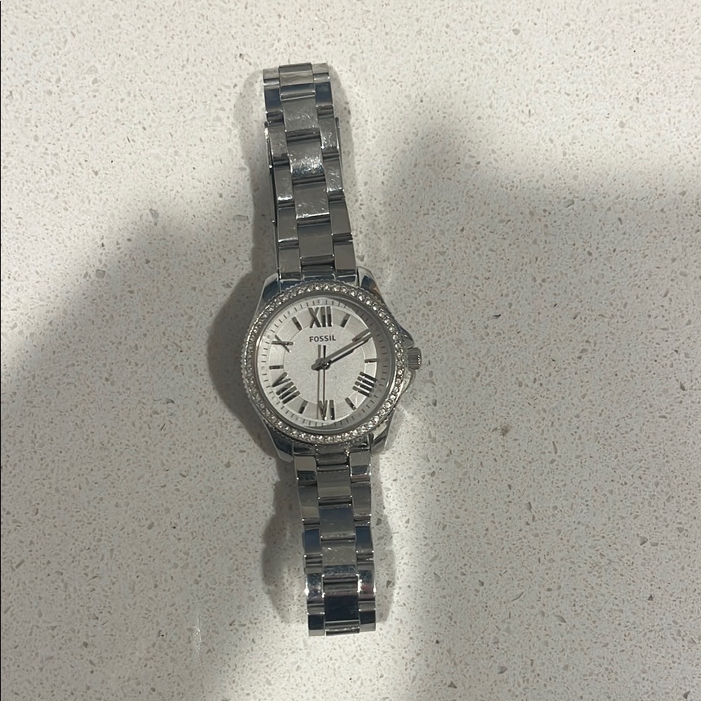 Fossil Silver Watch with Classic Round Face and Stainless Steel Band